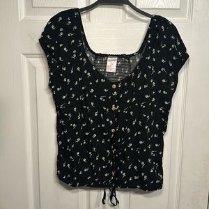 Cute Summer Top from Walmart - No Boundaries